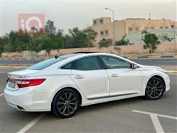 هيونداي أزيرا